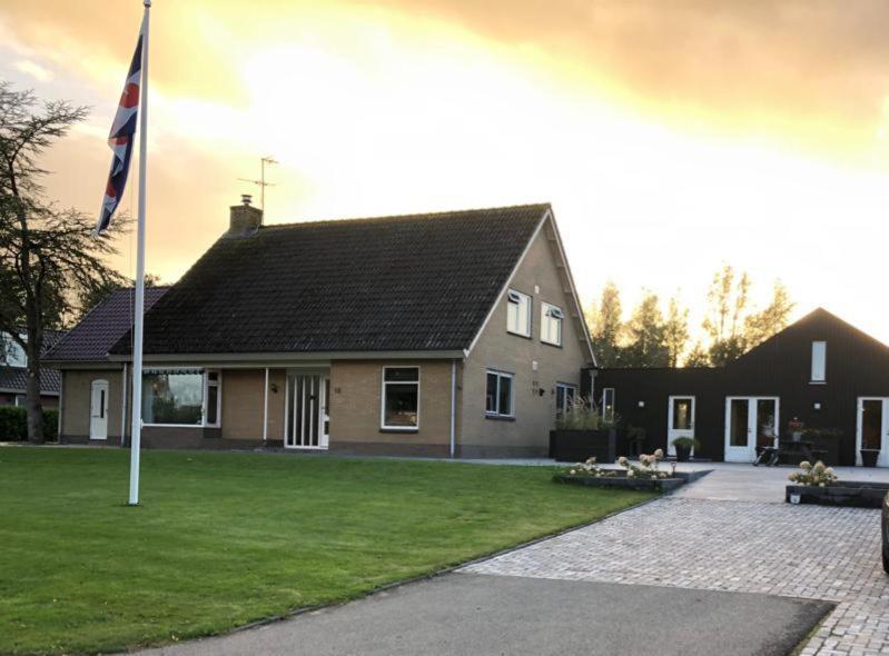 ドラハテン Grutsk Op 12 Bed & Breakfast エクステリア 写真