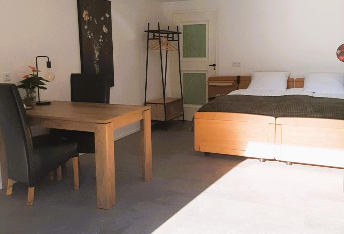 ドラハテン Grutsk Op 12 Bed & Breakfast エクステリア 写真